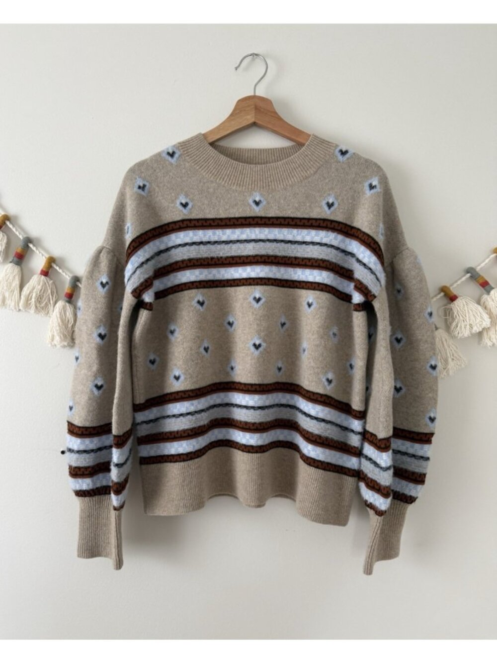 Banana Republic Fair Isle Balloon Sleeve Heart Motif Sweater Novelty Cozy M